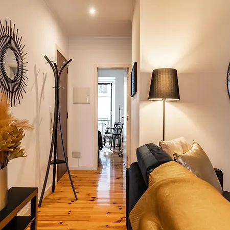 Akicity Arroios Golden Lissabon