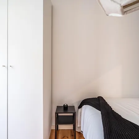 Akicity Arroios Golden